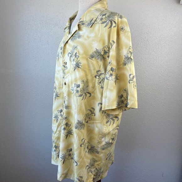 Trader Bay Yellow Tropical Button Down Shirt Size XL EUC - Picture 3 of 8